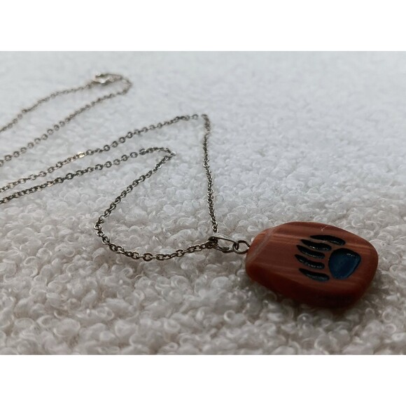 Vintage Natural Stone Bear Paw Pendant Necklace 18 in Silvertone Chain - Picture 7 of 11